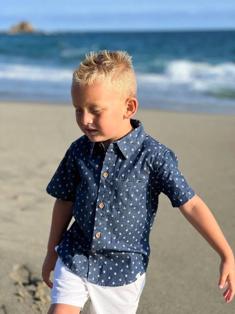 NEW ME & HENRY maui shirt in chambray anchor